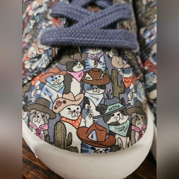 Bobs By Sketchers. Cats In Cowboy Hats. Western. EUC Size 7 ( Bin16) - Picture 5 of 8